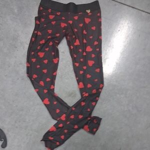 Cute Booty Lounge Womens Leggings - Black with Red Hearts